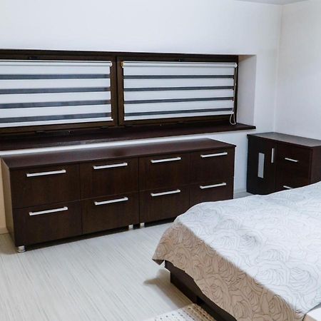 Vila Carolina Apulum Villa อัลบายูเลีย ภายนอก รูปภาพ