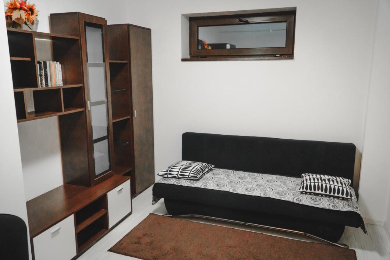 Vila Carolina Apulum Villa อัลบายูเลีย ภายนอก รูปภาพ